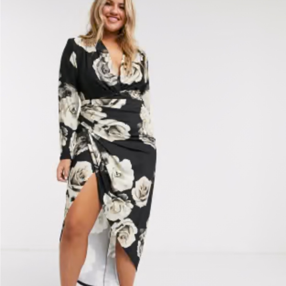 Zack Curve Black and white Floral Long Sleeve Dress with ruching and side slit